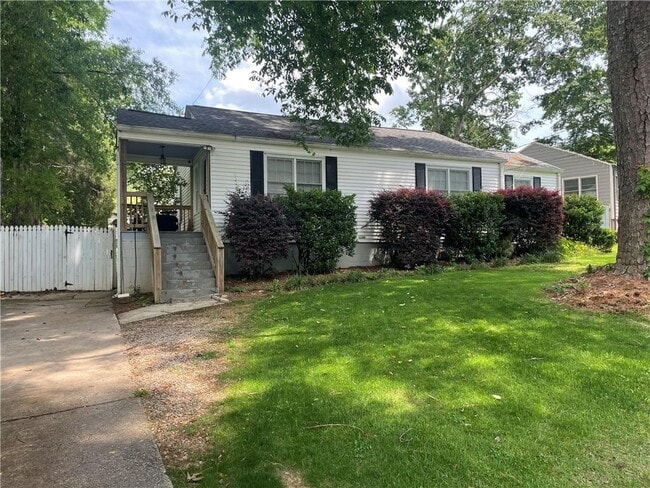 Building Photo - 737 Sunnybrook Dr