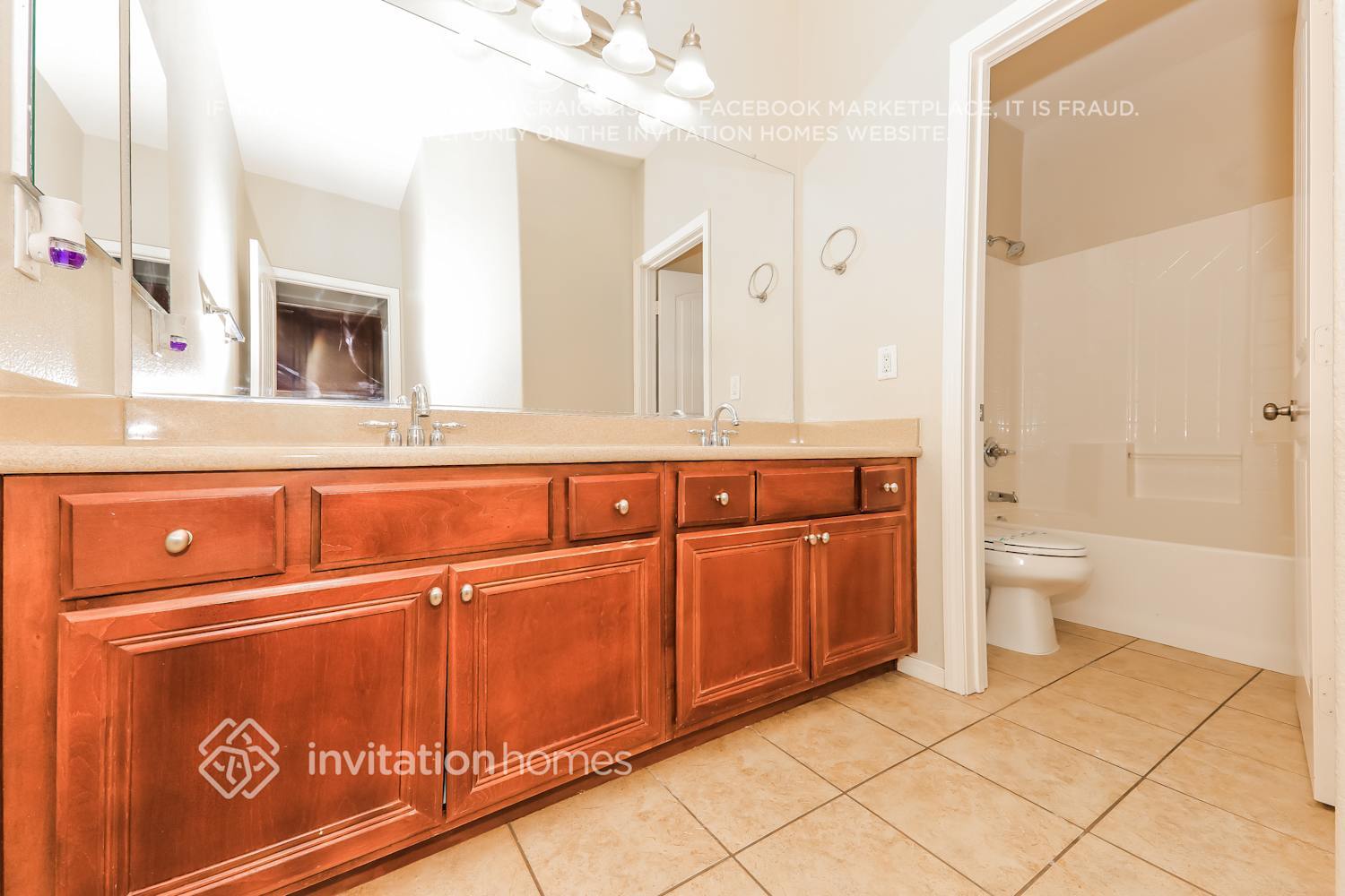 Building Photo - 40370 Hannah Way