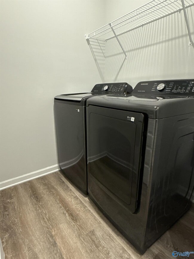 Building Photo - 102 Ranna Dr