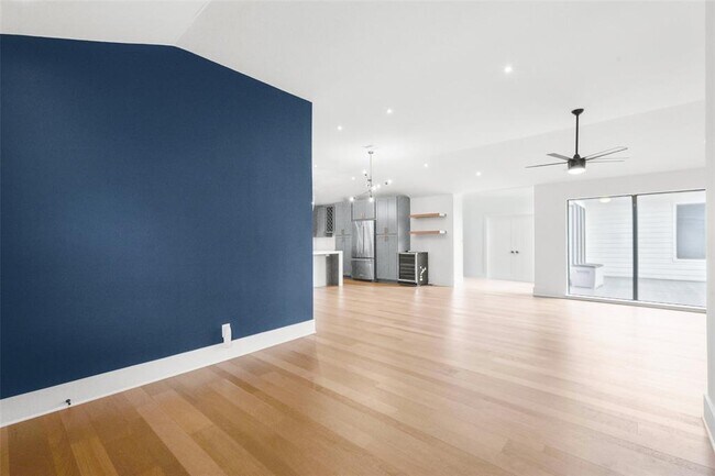 Building Photo - 2703 Tannehill Dr