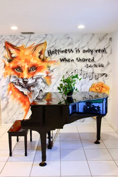 Building Photo - 830 SW 14th Ct