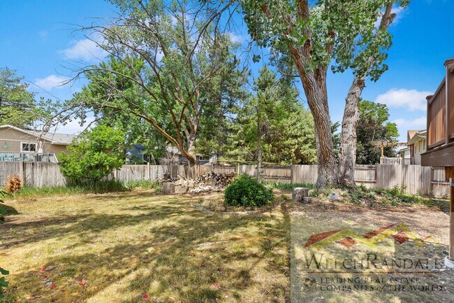Building Photo - Cozy & Beautiful 4-Bed, 2-Bath Sandy Home ...