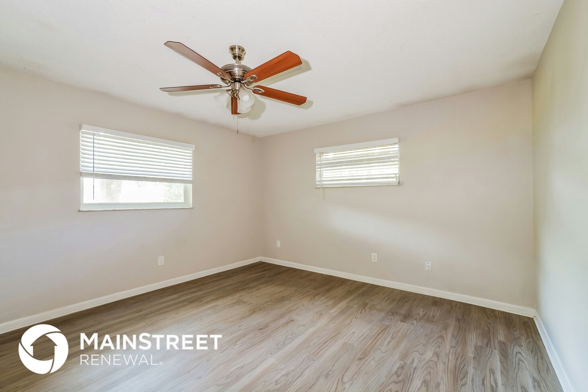 Building Photo - 3074 Riverbrook Dr