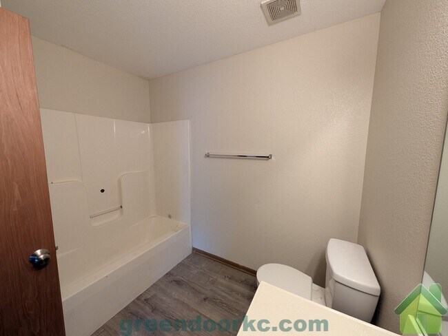 Building Photo - 1204 Fall Meadow Ln