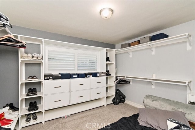 Building Photo - 24226 Meadow Falls Dr