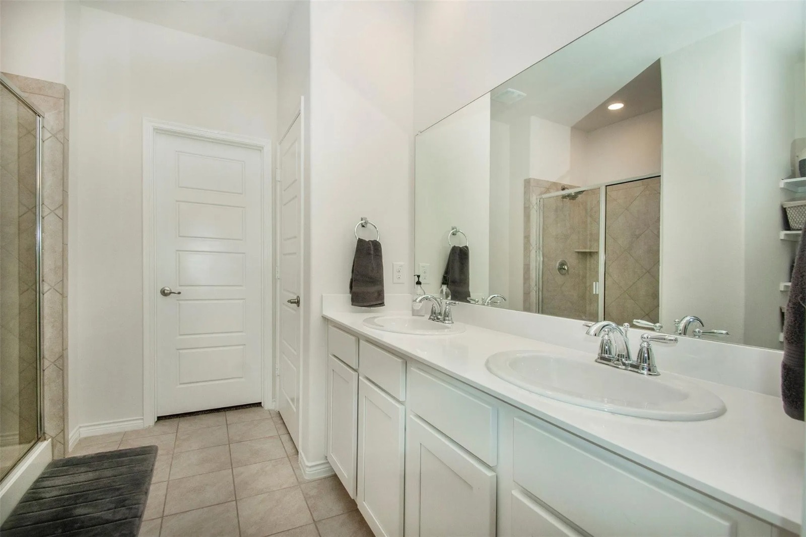 Building Photo - 2348 Opaline Dr
