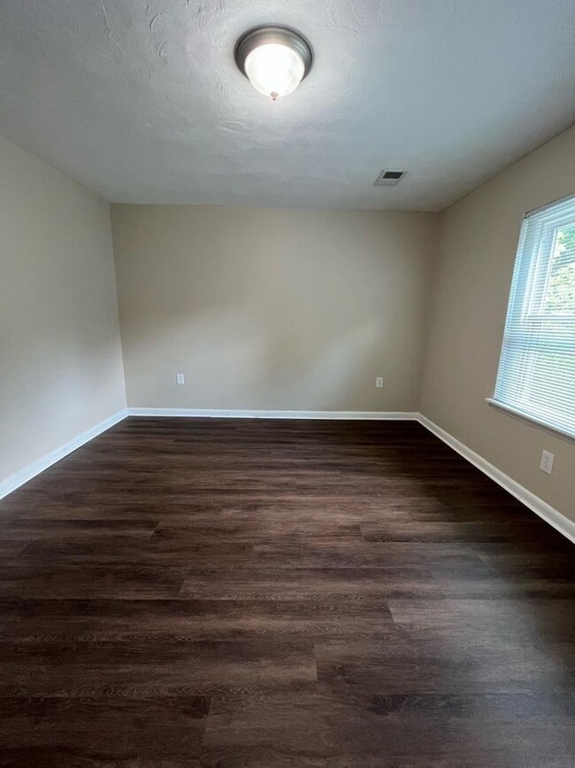 Building Photo - 317 Bellevue Ave