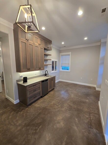 Building Photo - 3024 Brush College Rd NW