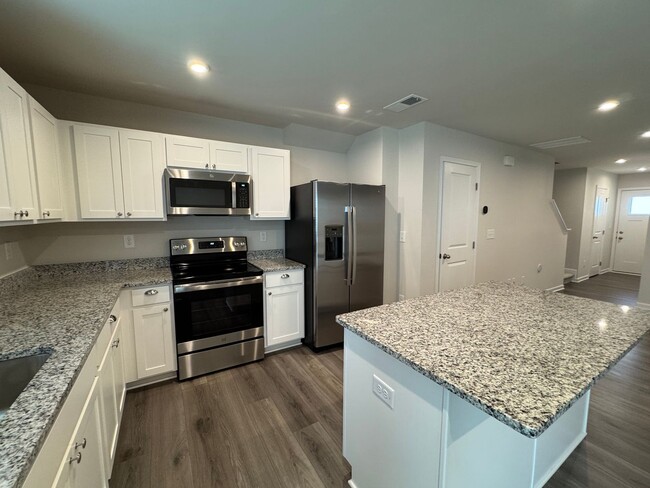Building Photo - 3 Bed | 2.5 Bath New Construction Townhous...