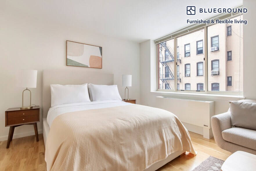 Building Photo - 1501 Lexington Ave