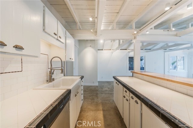 Building Photo - 410 Carroll Canal