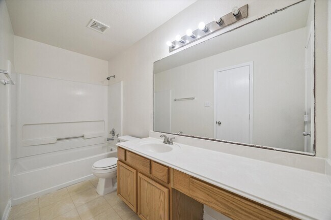 Building Photo - 21722 Manitou Falls Ln