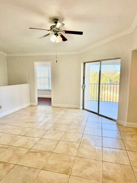 Building Photo - 169 Santa Clara Dr