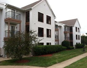 Building Photo - Rock Run Residences