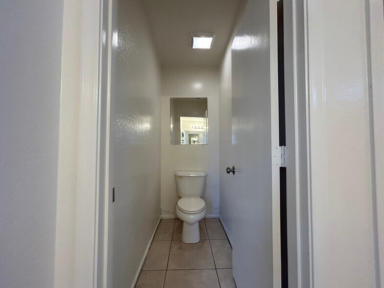 Building Photo - 7028 S 46th Dr