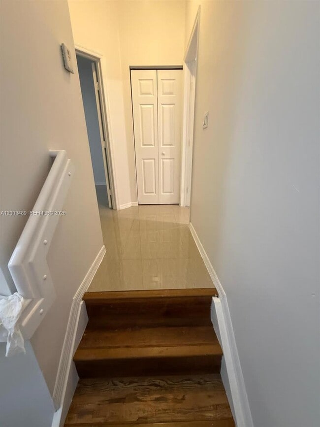 Building Photo - 4953 Windward Way