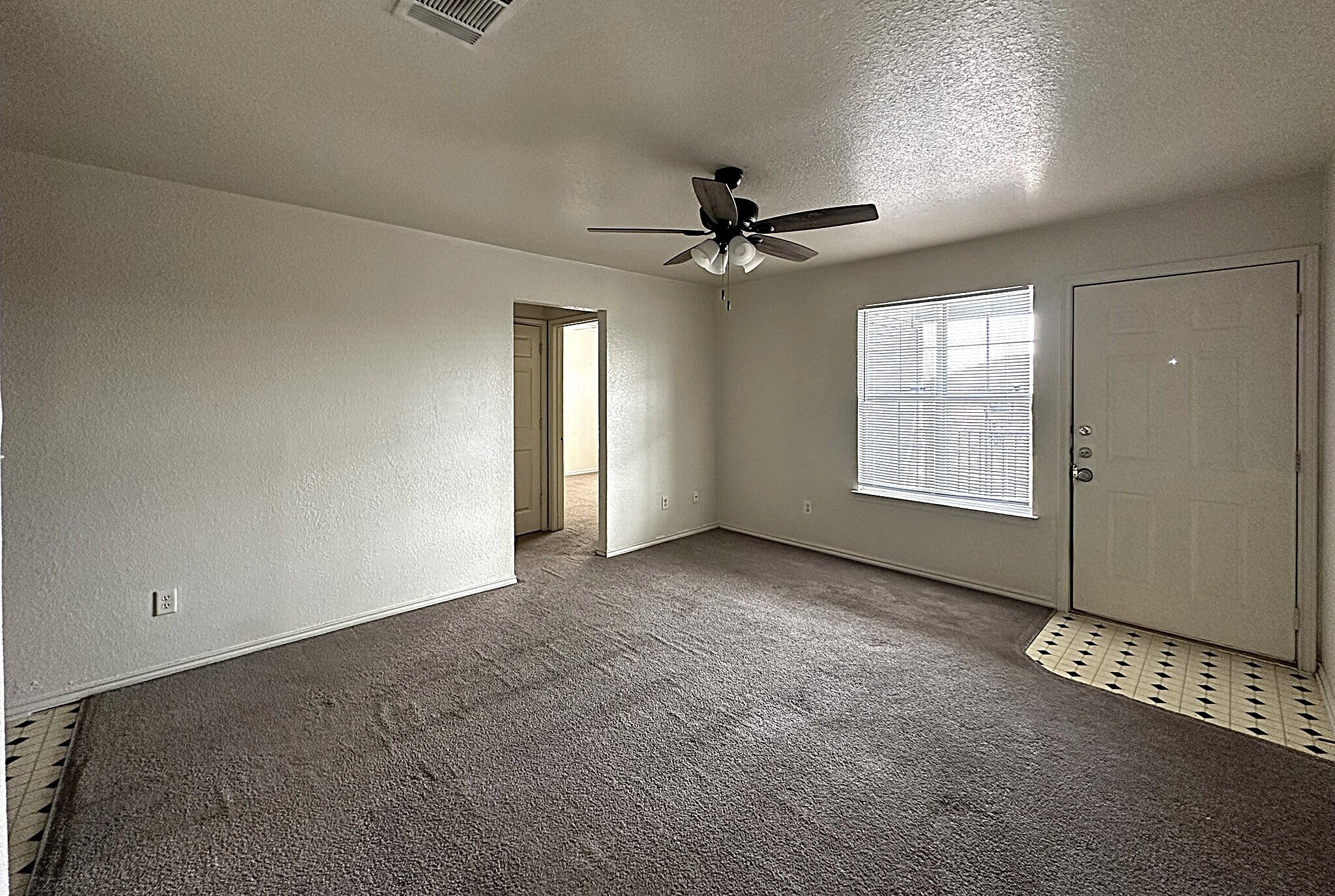 Building Photo - 2801 Cantabrian Dr