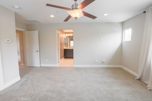 Building Photo - 3294 Ledgewood Cir