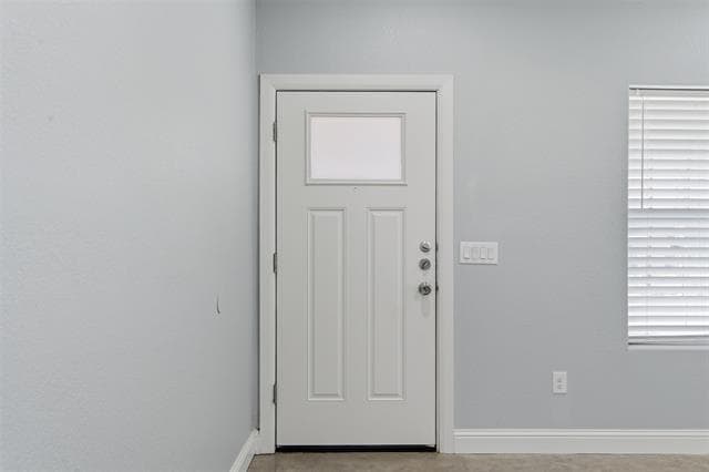 Building Photo - 1004 S Armstrong Ave