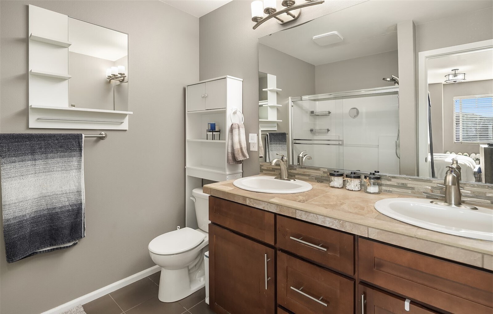 Building Photo - 1903 112th Pl SE