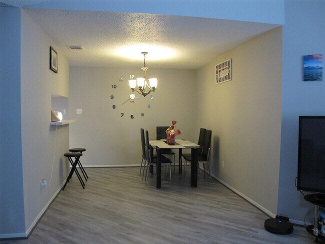 Primary Photo - 14207 Long River Ct