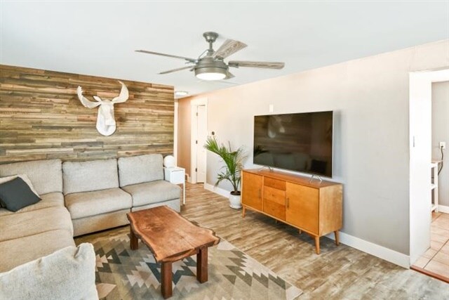 Living Room (Hallway to Bathroom and Bedrooms Straight Ahead) - 1544 W Nevada Pl
