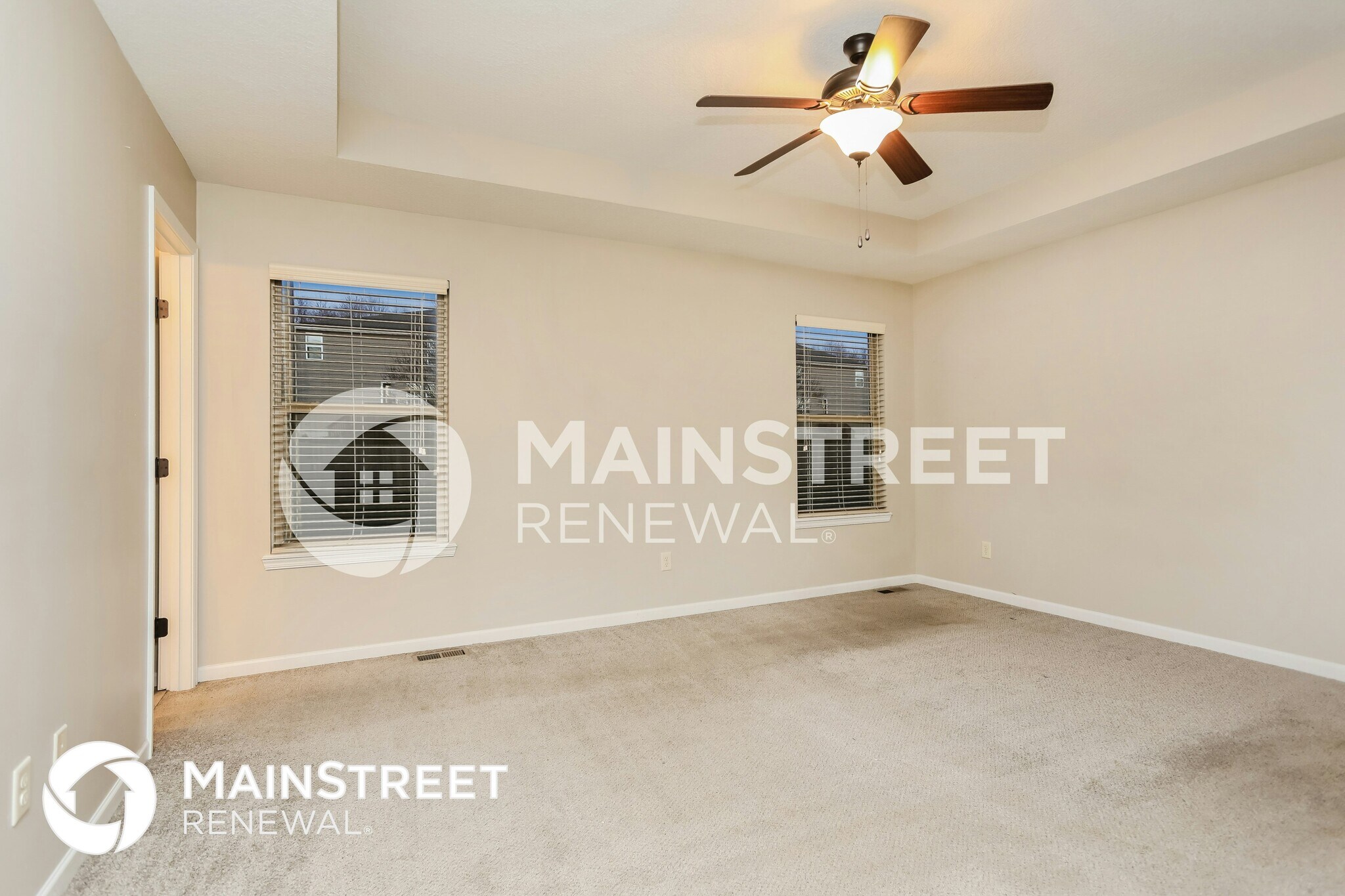 Building Photo - 709 Emerson Dr