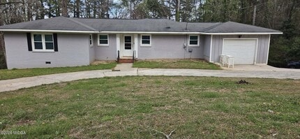 Building Photo - 912 Dogwood Cir