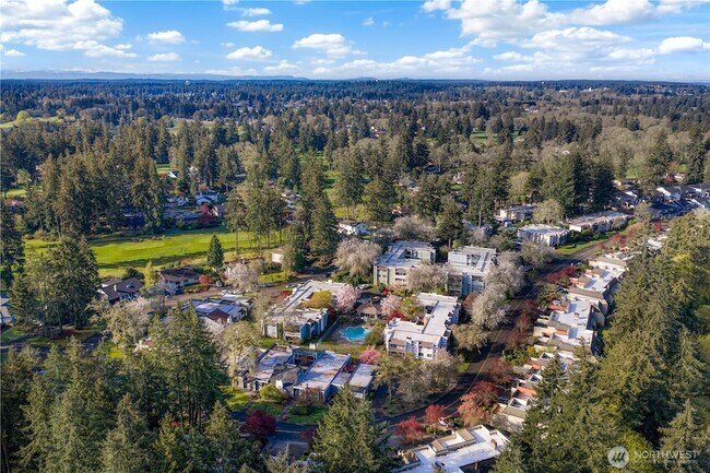 Building Photo - 7425 Ruby Dr SW