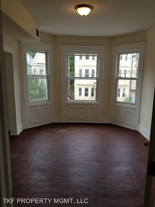 Primary Photo - 816 S 14th St