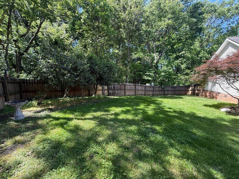 Building Photo - 1313 Brendale Ct