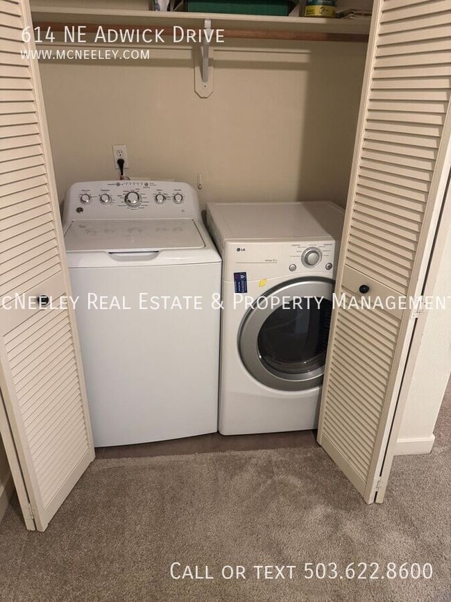 Building Photo - 614 NE Adwick Dr