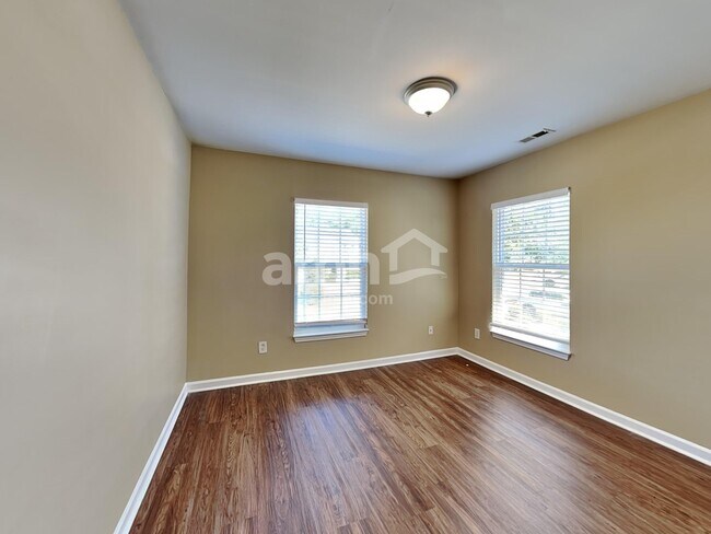 Building Photo - 636 Long Melford Dr