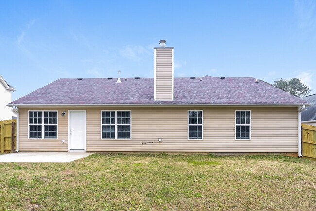 Building Photo - 235 Sandstone Dr