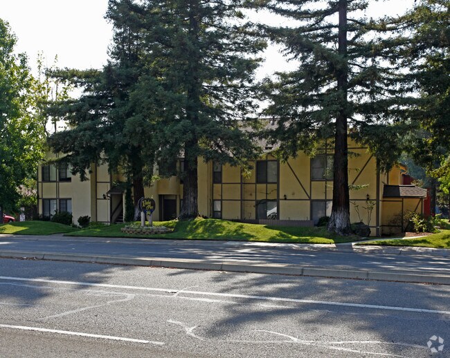 Building Photo - Winslow Place Apartments