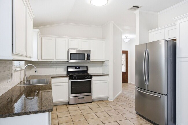 Building Photo - 1202 Sundrop Pl