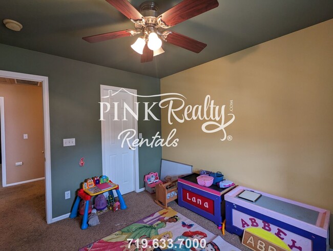 Building Photo - 7845 Silver Maple Ln