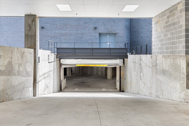 Building Photo - 1148 N 2nd St