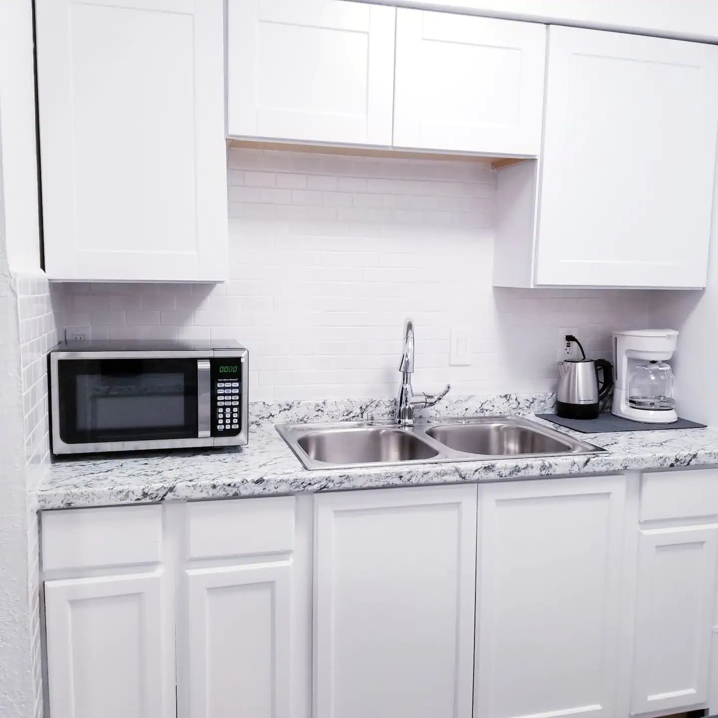 Building Photo - 12888 Montfort Dr