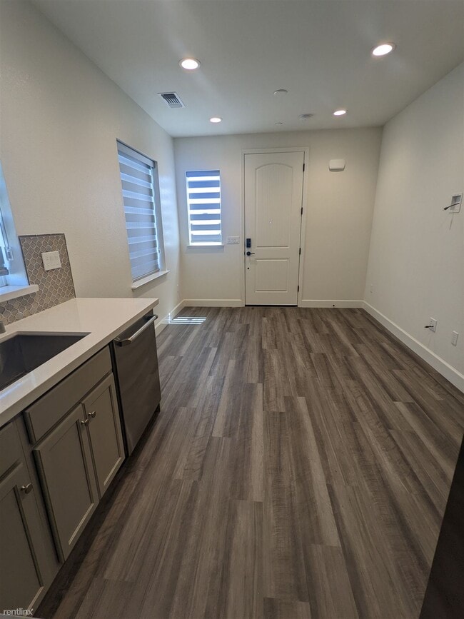 Building Photo - 2 br, 2 bath Townhome - 2995 Ellis Town Drive