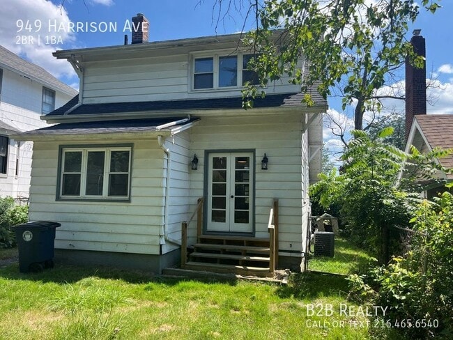 Building Photo - 949 Harrison Ave