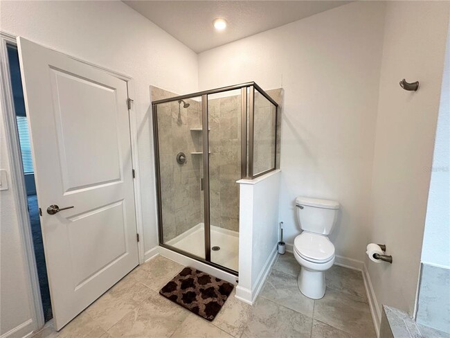 Building Photo - 11288 Listening Dr