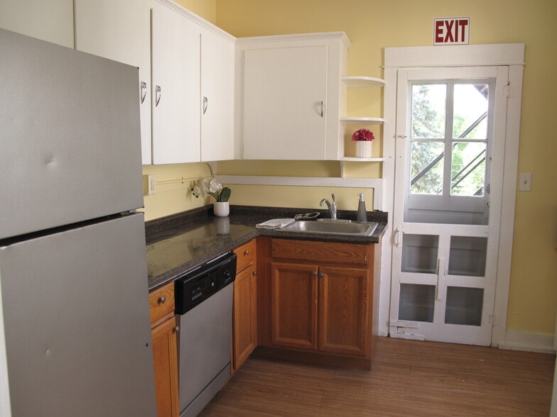 kitchen 2 - 405 Dryden Rd