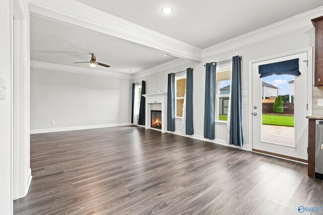 Building Photo - 4228 Textile Ln