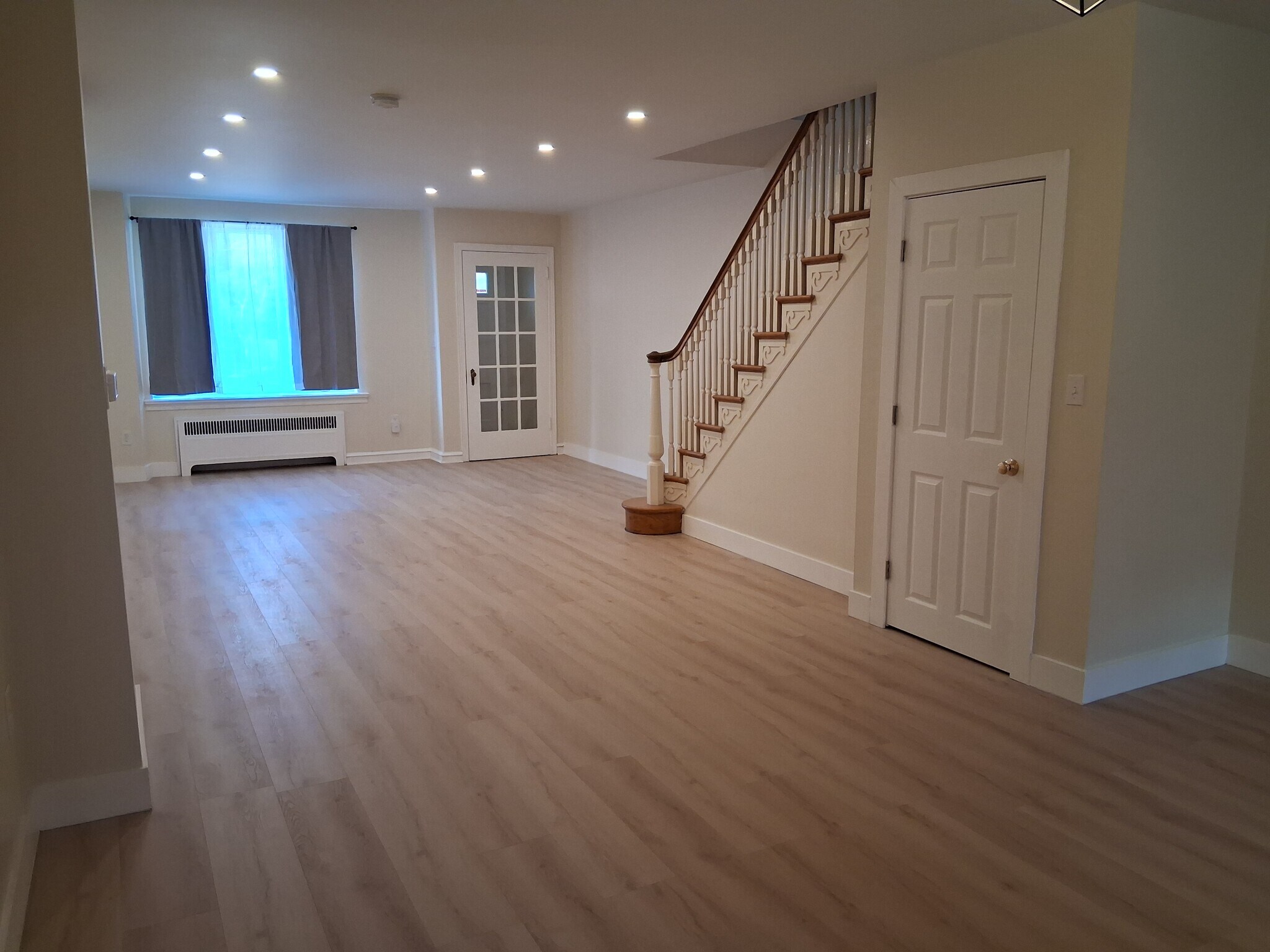 Building Photo - 6643 Sprague St