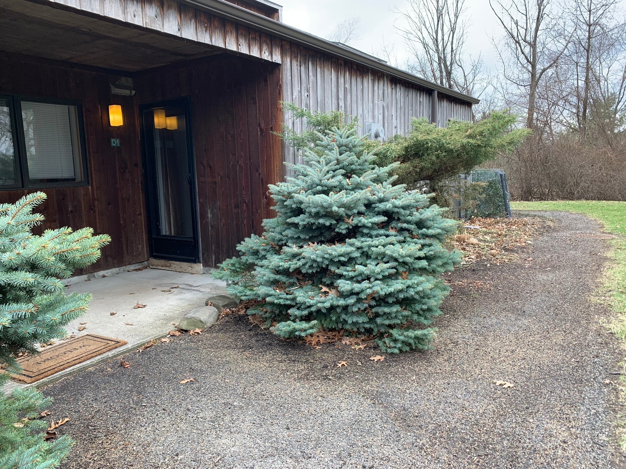 Building Photo - 1047 Danby Rd