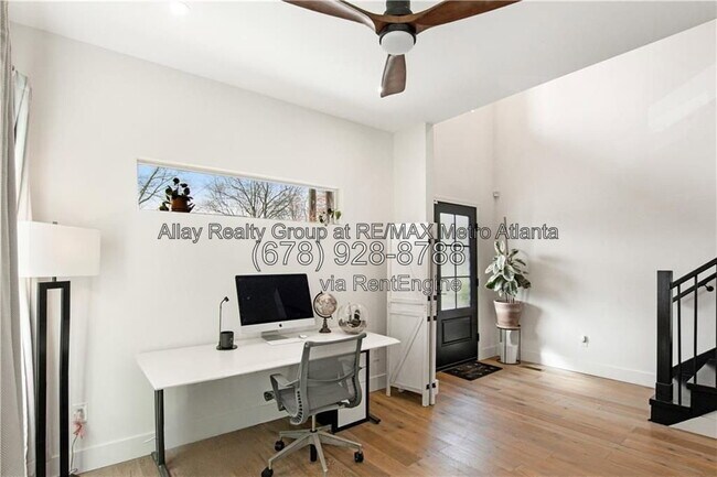Building Photo - 491 Dunbar St SW