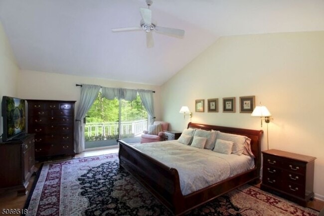 Building Photo - 3 India Brook Dr