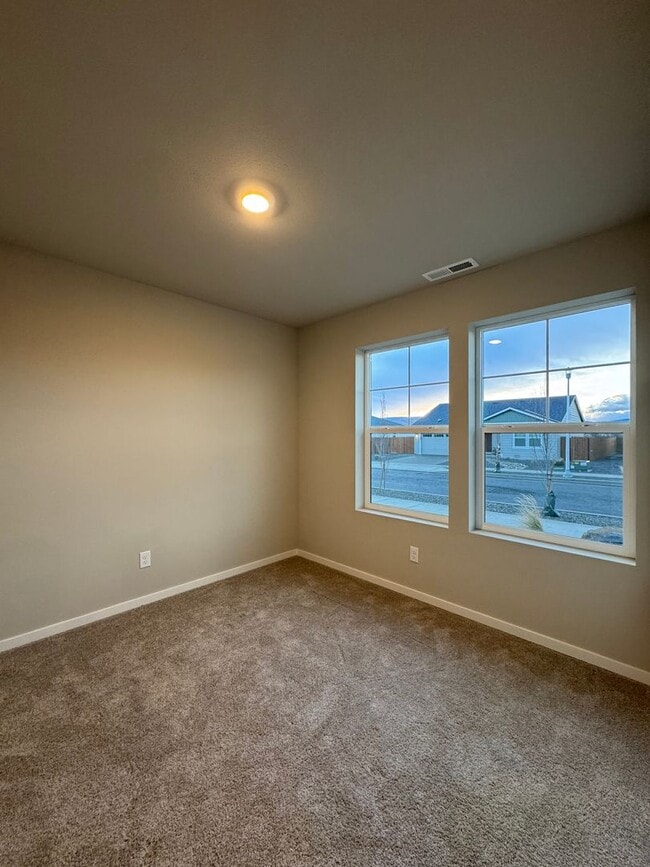 Building Photo - Brand-New 3-Bed Home with 2-Car Garage