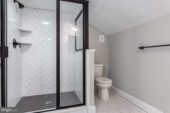 Building Photo - 139 W Germantown Pike